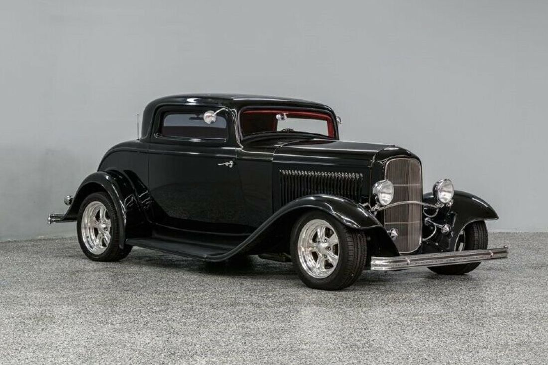 1932 Ford 3-Window Coupe Replica - photo 10
