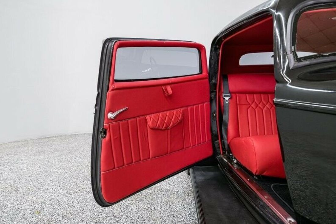 1932 Ford 3-Window Coupe Replica - photo 11