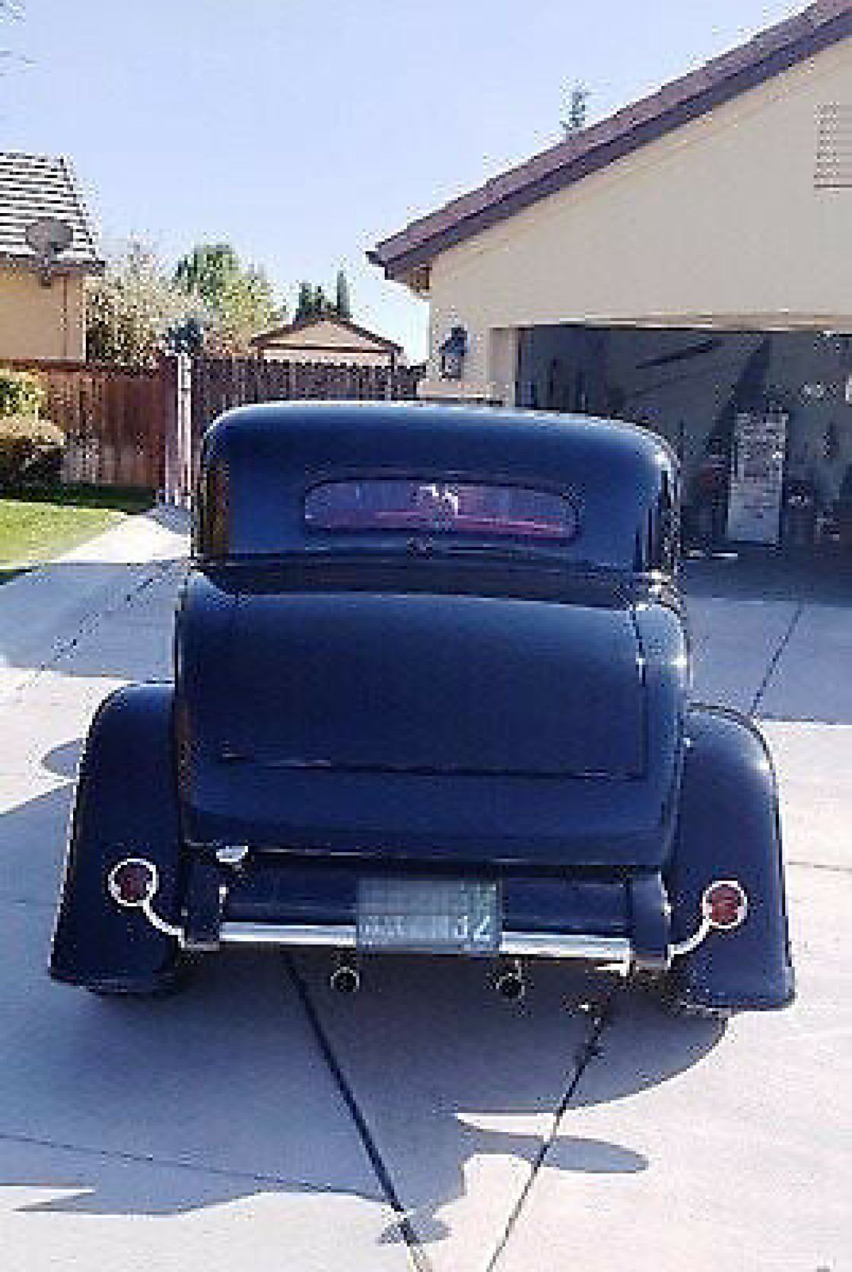 1932 Ford 3-Window Coupe - photo 9