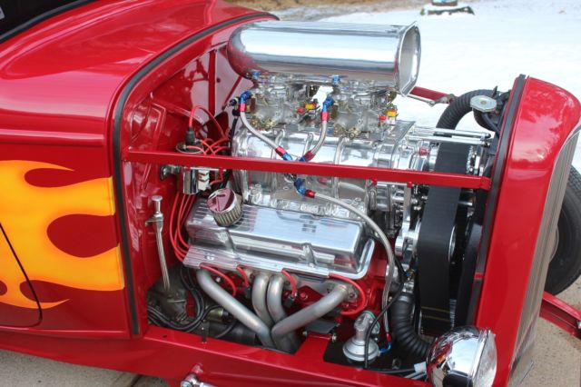 1932 Ford 3 WINDOW COUPE - photo 3