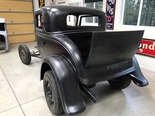 1932 Ford Model B Deluxe - photo 2