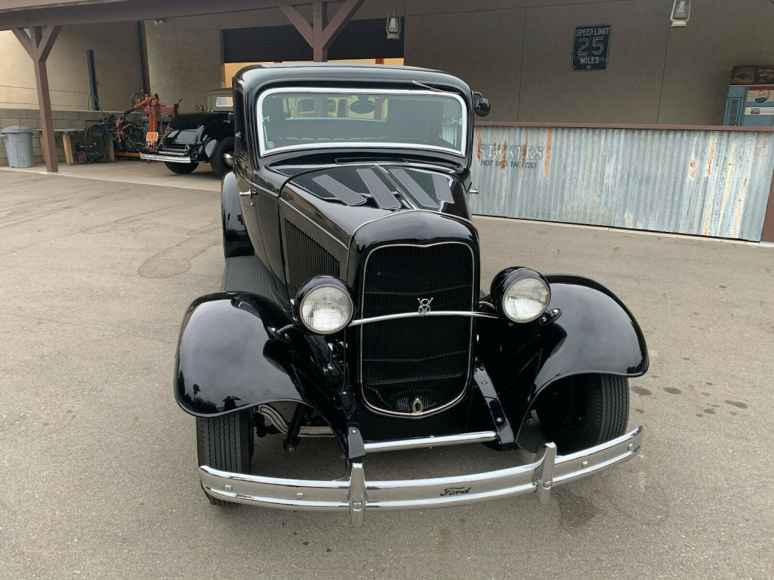 1932 Ford Deluxe Deluxe - photo 2
