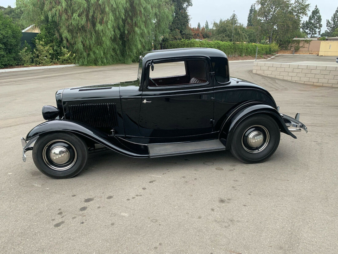 1932 Ford Deluxe Deluxe - photo 3