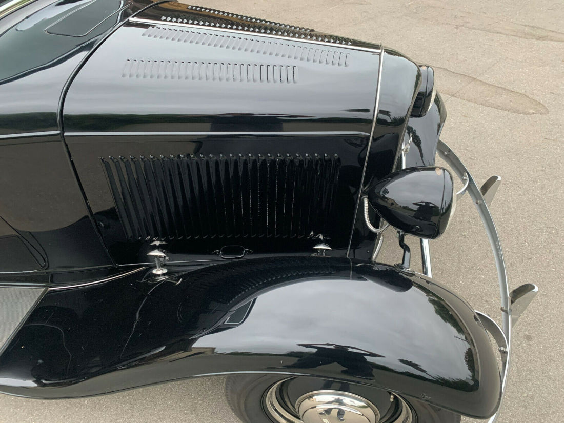 1932 Ford Deluxe Deluxe - photo 9