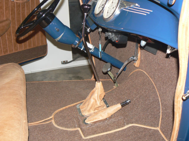 1932 Ford 3 window - photo 10