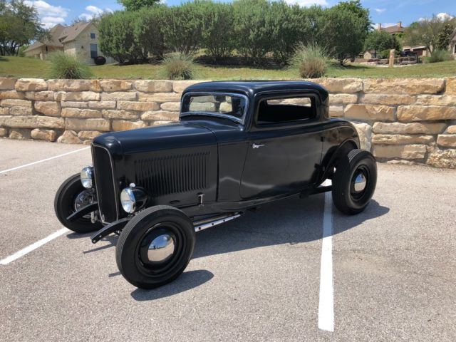 1932 Ford coupe - photo 2