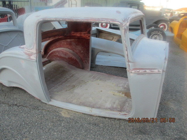 1932 Ford 3-window vintage fiberglass replica body with 2" chop 1932 Ford Other body only