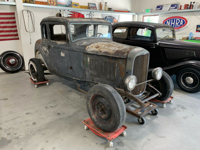 1932 Ford Deluxe Coupe 5 Window Coupe - photo 2
