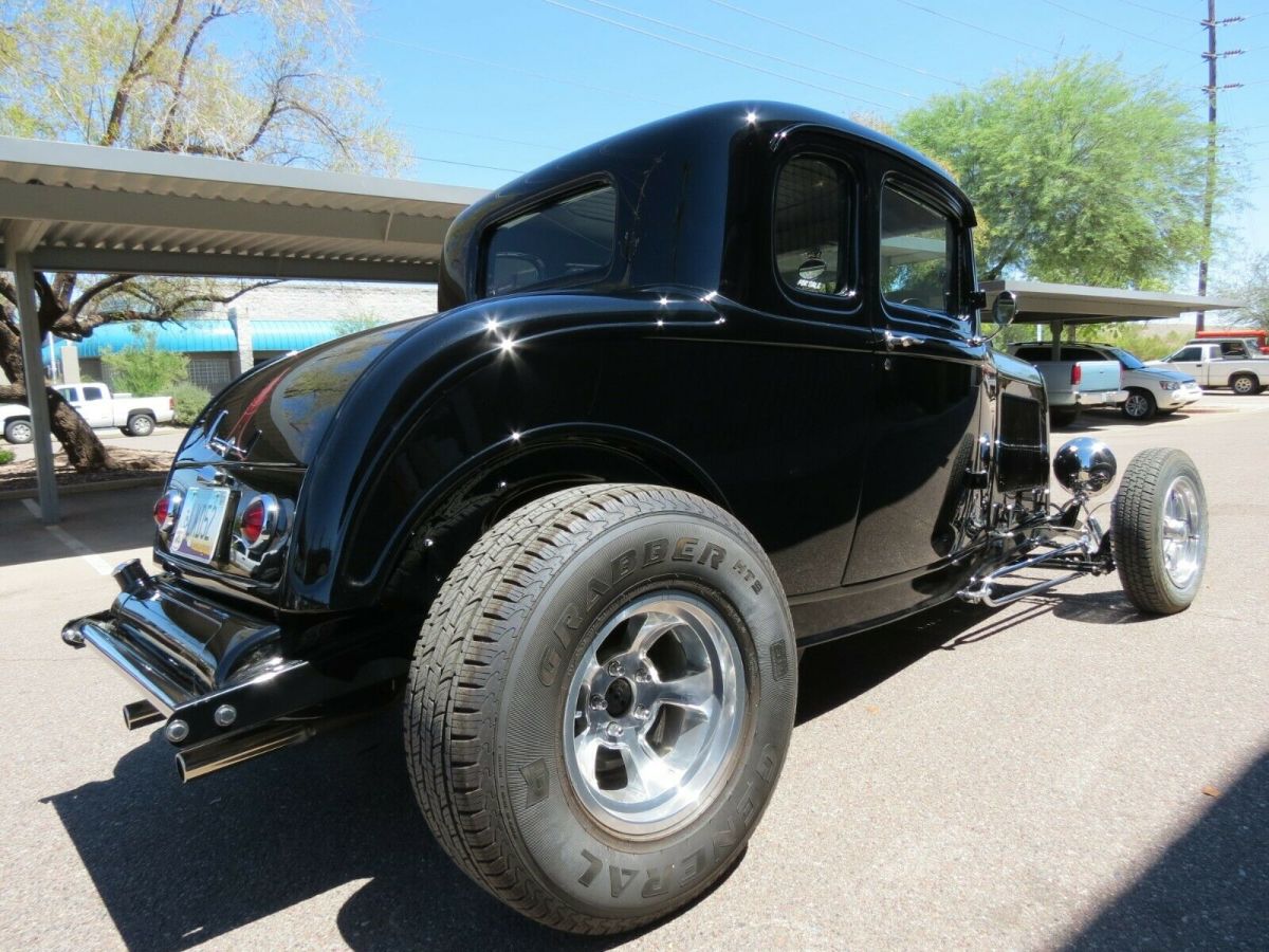 1932 Ford Coupe - photo 3