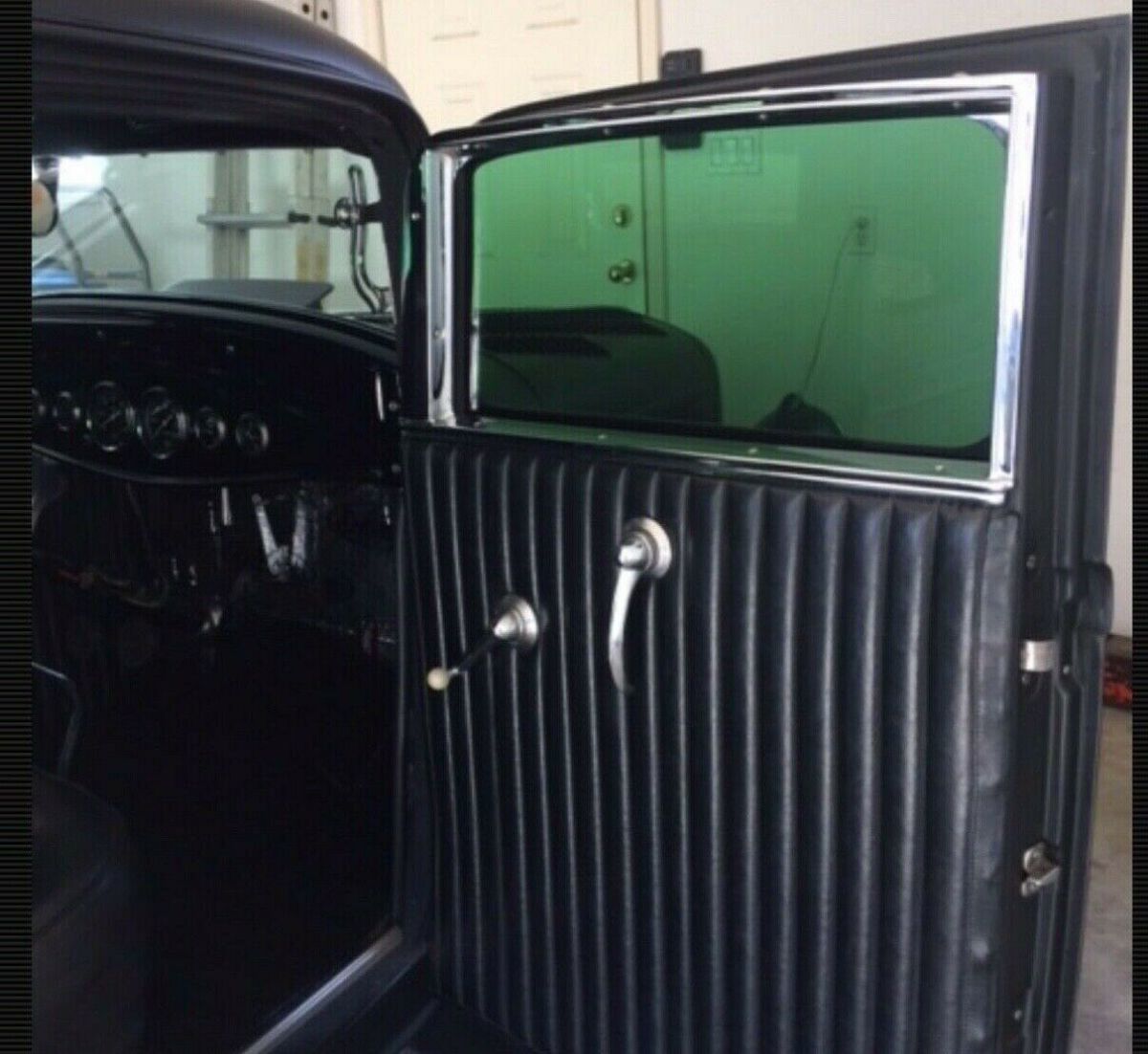 1932 Ford 5 WINDOW COUPE RESTORED ALL OG HENRY STEEL MODEL! - photo 7