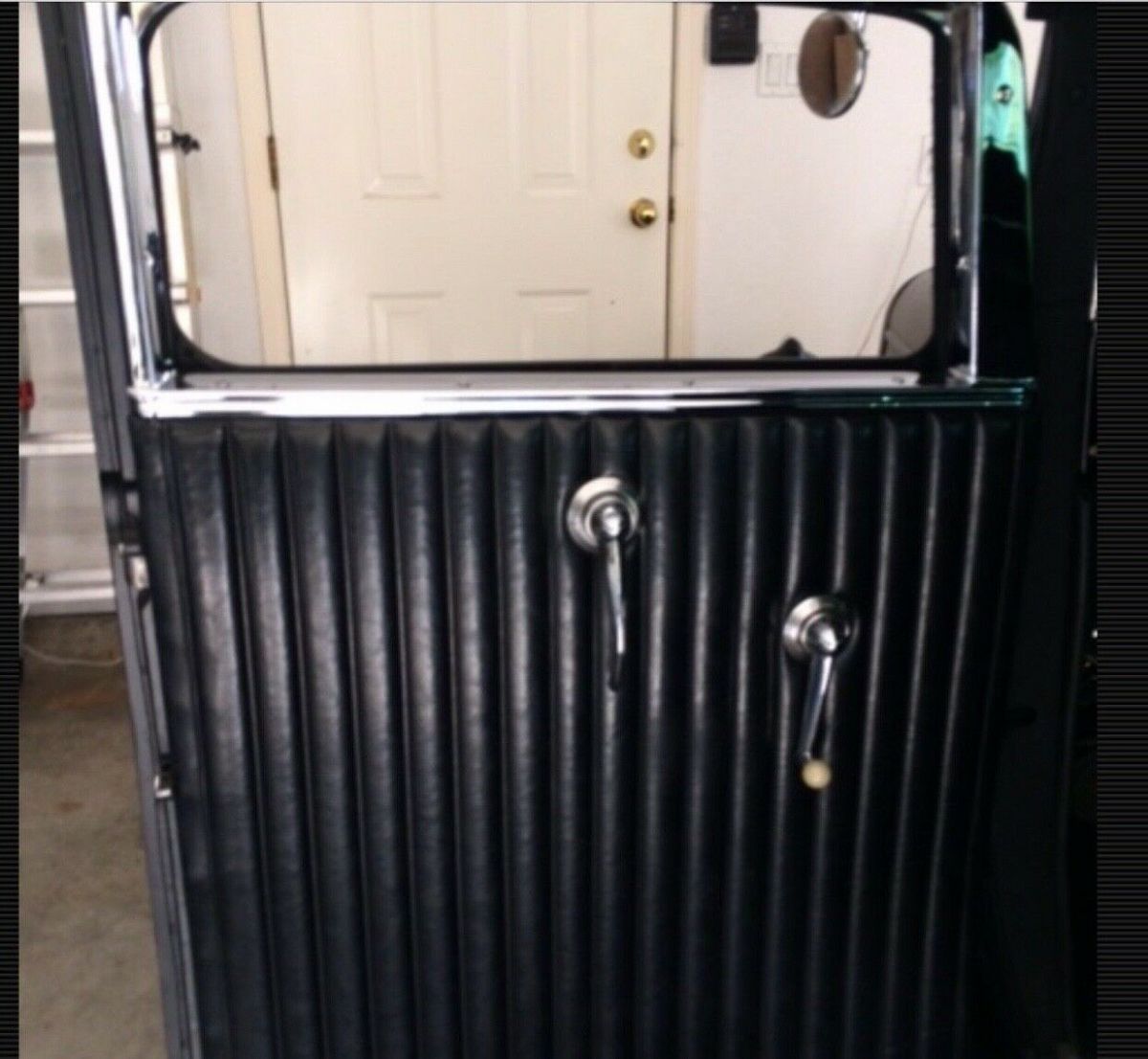 1932 Ford 5 WINDOW COUPE RESTORED ALL OG HENRY STEEL MODEL! - photo 8