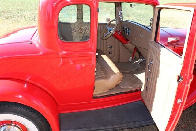 1932 Ford Coupe - photo 2