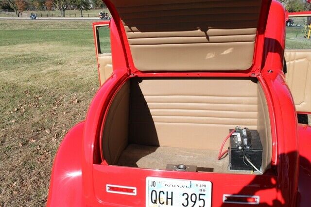 1932 Ford Coupe - photo 9