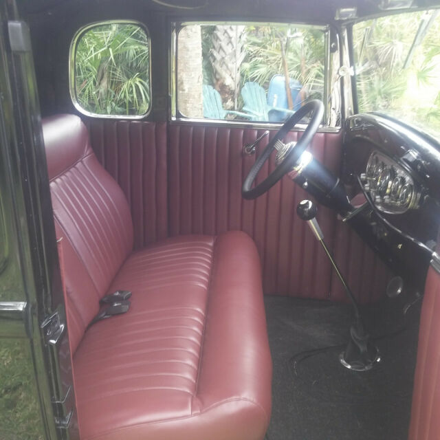 1932 Ford Deluxe - photo 4