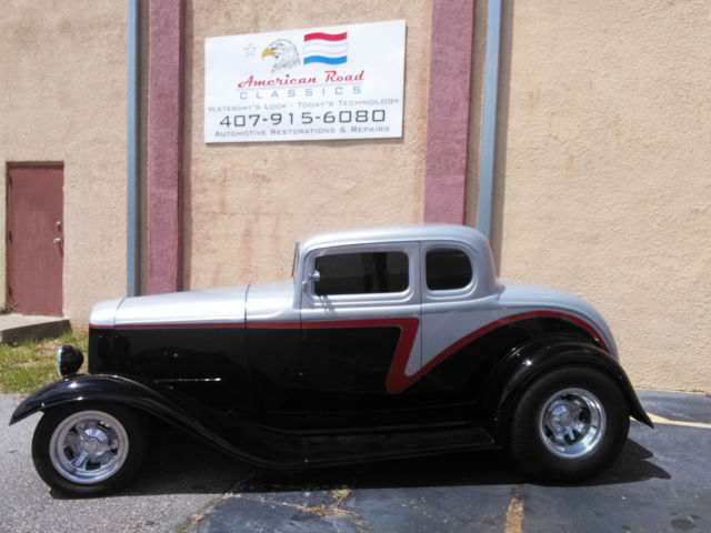 1932 Ford 5 window Henry Ford Steel bodied coupe 1932 Ford 5 Window Coupe