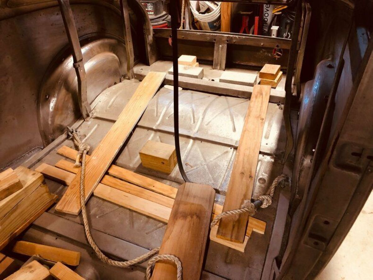 1932 Ford 5-Window Original Henry Ford Steel Project - photo 10