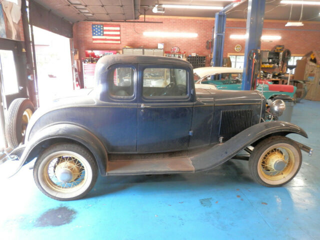 1932 Ford V-8 1932 Ford 5 Window Coupe BARN FIND - photo 3