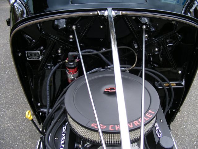 1932 Ford Roadster - photo 12