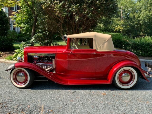 1932 Ford Cabriolet, winner of multiple national and local show awards! 1932 Ford Cabriolet