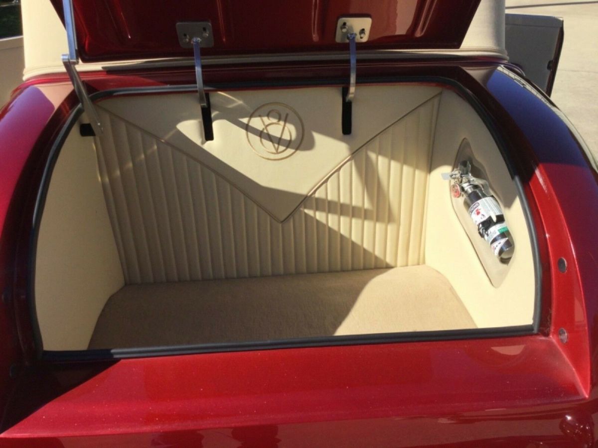 1932 Ford Cabriolet - photo 10