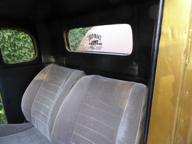 1932 Ford Coupe - photo 9