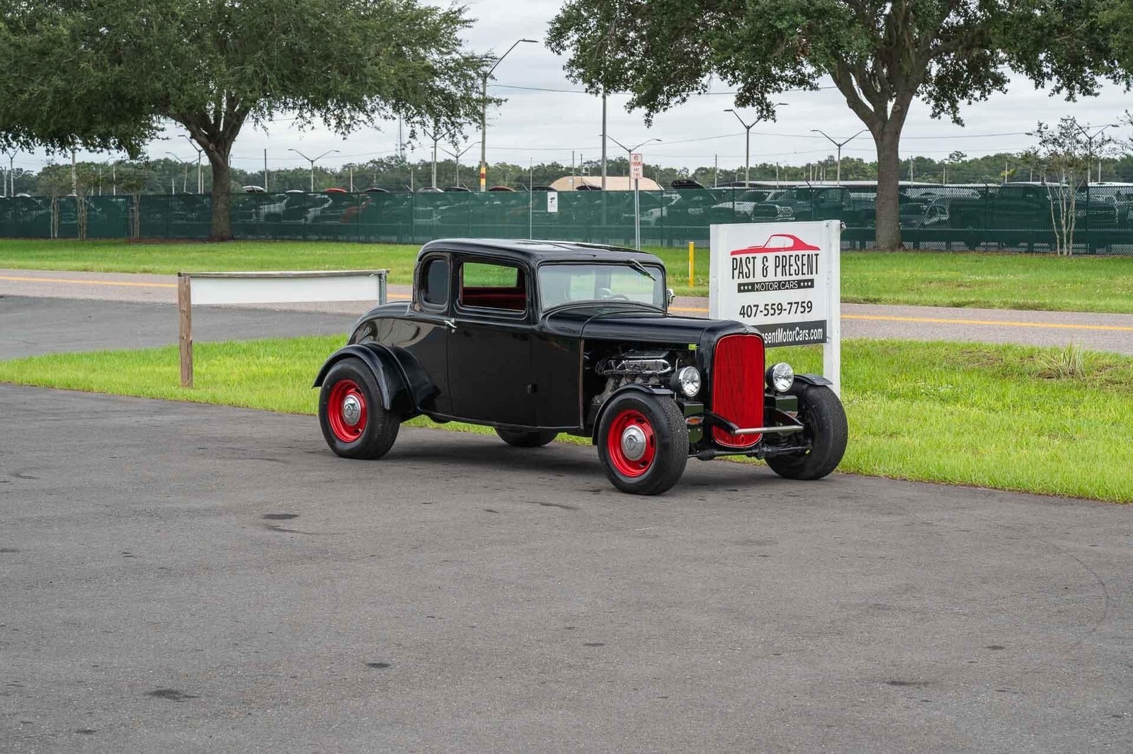 1932 Ford Coupe Big Block V8, Classic Hot Rod - photo 9