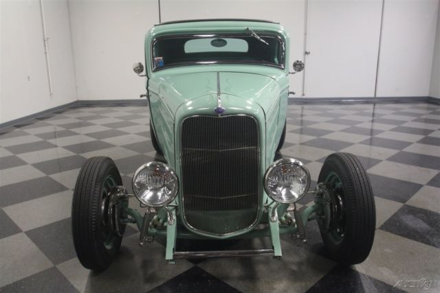 1932 Ford Coupe - photo 5