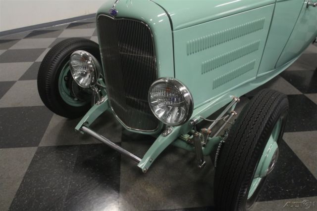 1932 Ford Coupe - photo 9