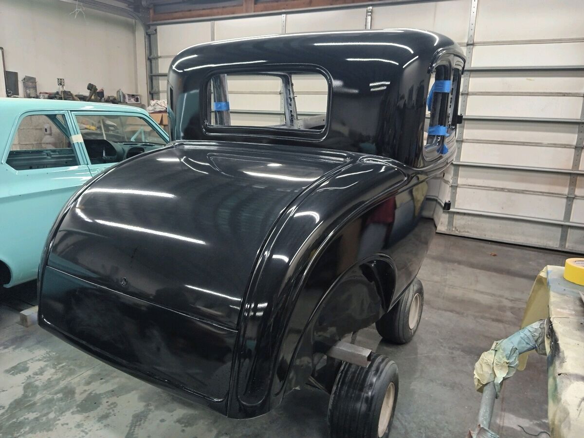 1932 Ford Coupe 5 window - photo 3
