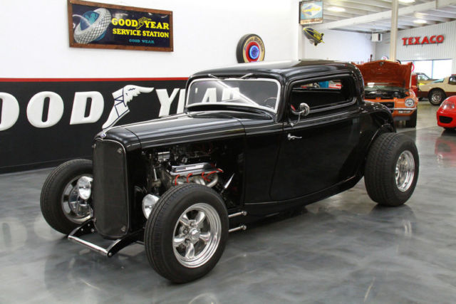 1932 Ford Coupe Harwood body ZZ4 350 355hp auto Wilwood 4 wheel di - photo 3