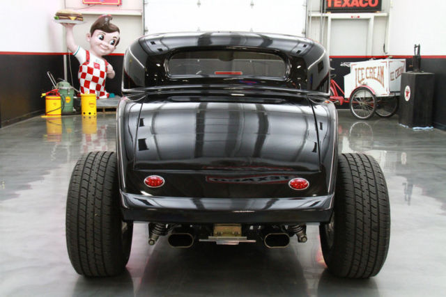 1932 Ford Coupe Harwood body ZZ4 350 355hp auto Wilwood 4 wheel di - photo 9