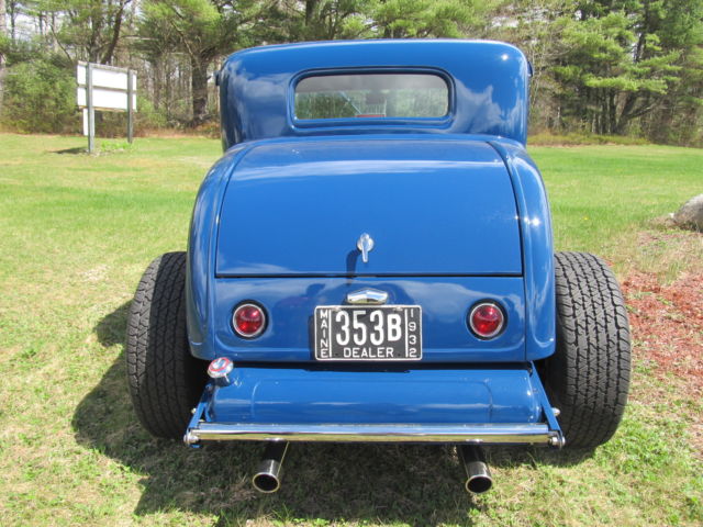 1932 Ford DELUXE COUPE - photo 11