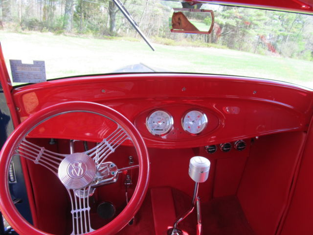 1932 Ford DELUXE COUPE - photo 6