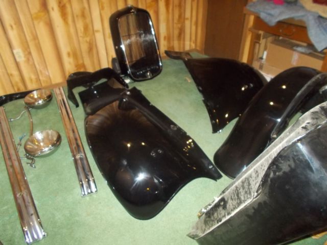 1932 Ford 18 Coupe - photo 4