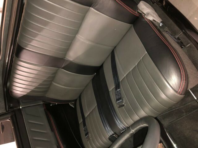1932 Ford COUPE - photo 12