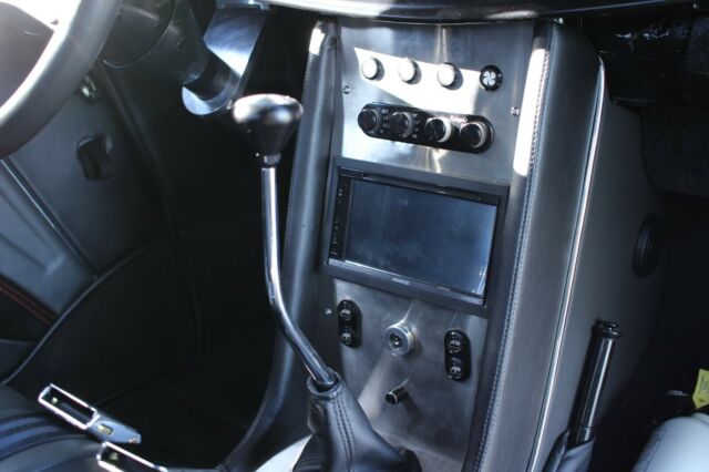 1932 Ford COUPE - photo 8