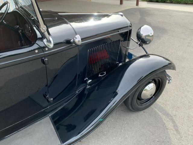 1932 Ford Roadster Deluxe - photo 12