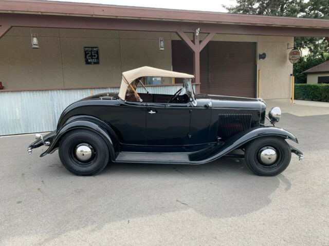 1932 Ford Roadster Deluxe - photo 2