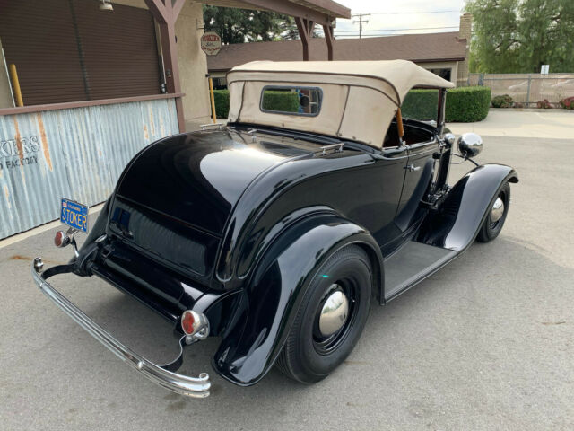 1932 Ford Roadster Deluxe - photo 3