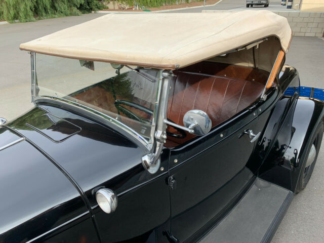 1932 Ford Roadster Deluxe - photo 9