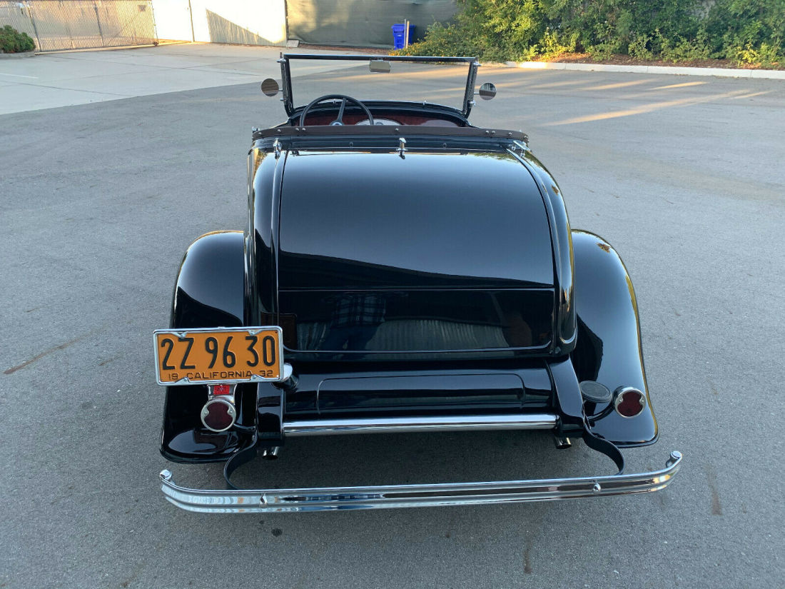 1932 Ford Deluxe - photo 13