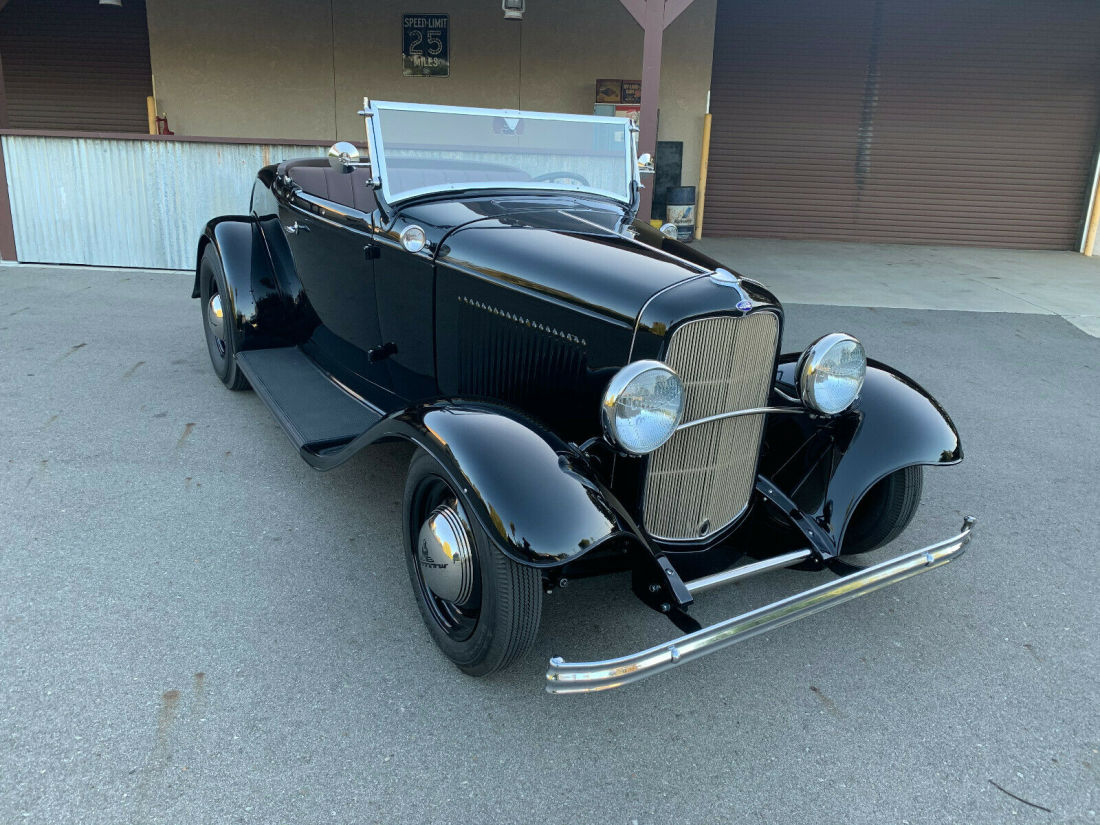 1932 Ford Deluxe - photo 3