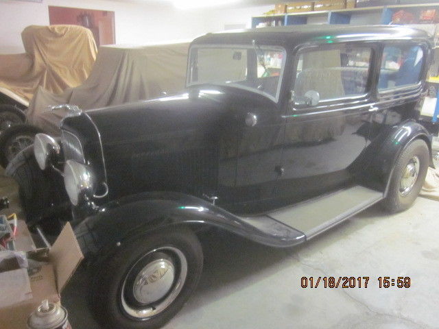 1932 Ford deluxe Tudor Sedan 1932 Ford Deluxe 2 door sedan