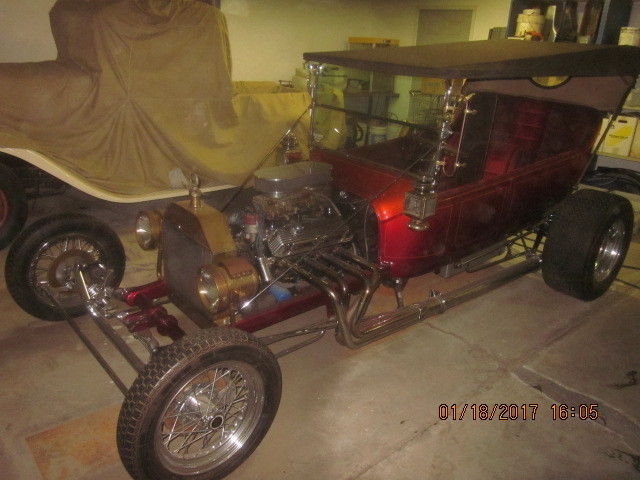 1932 Ford Deluxe 2 door sedan - photo 13