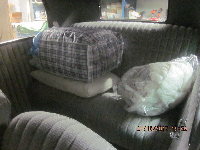 1932 Ford Deluxe 2 door sedan - photo 9