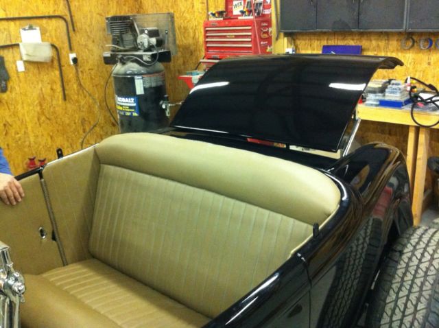 1932 Ford Roadster - photo 11