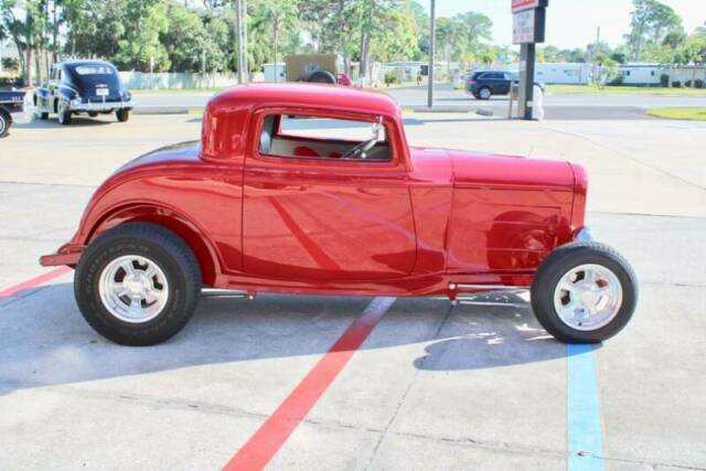 1932 Ford Duce coupe -- - photo 4