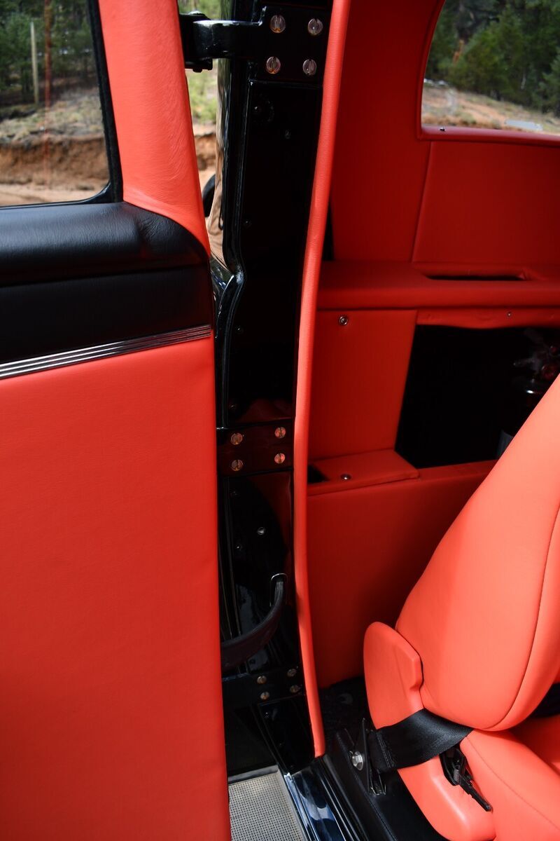 1932 Ford Coupe - photo 10