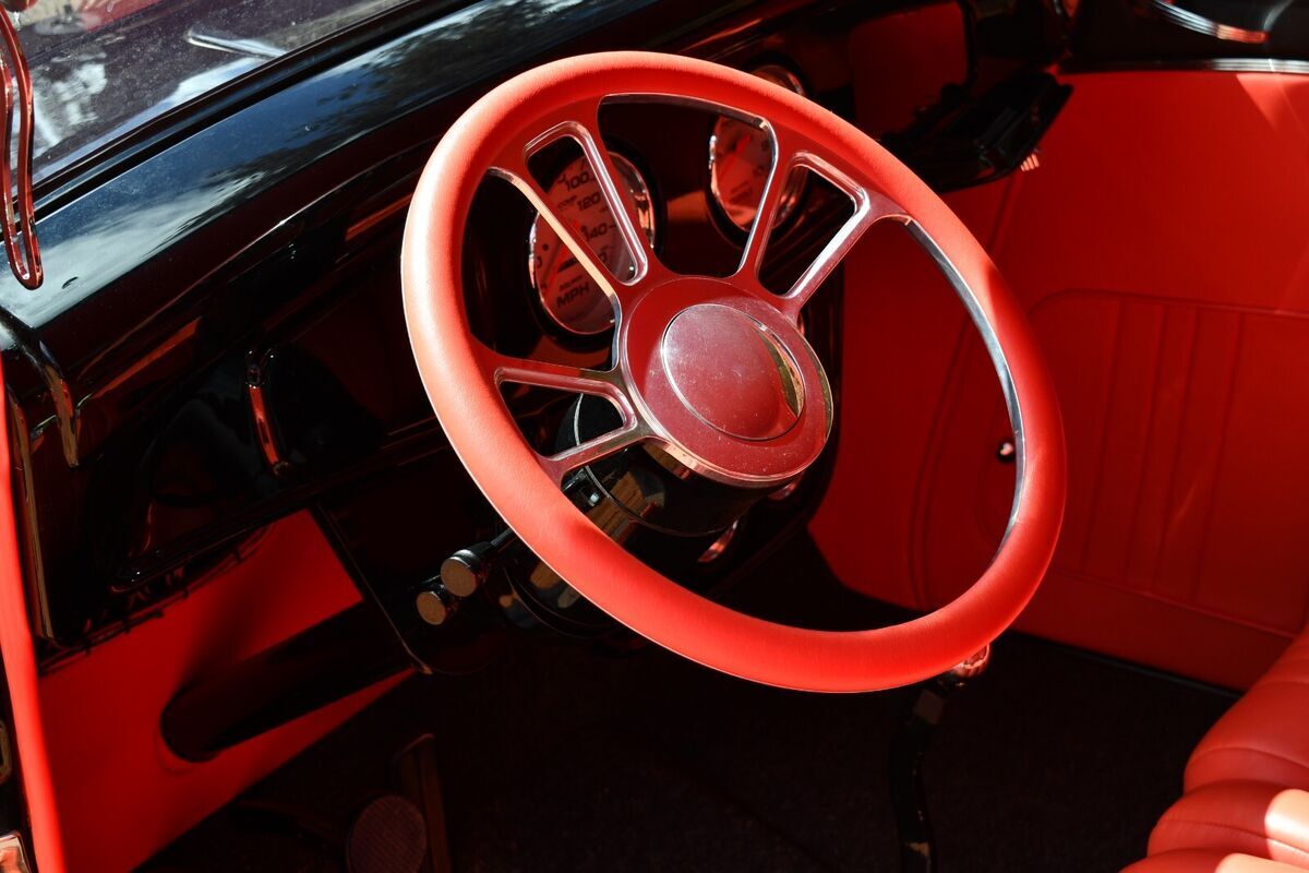 1932 Ford Coupe - photo 13