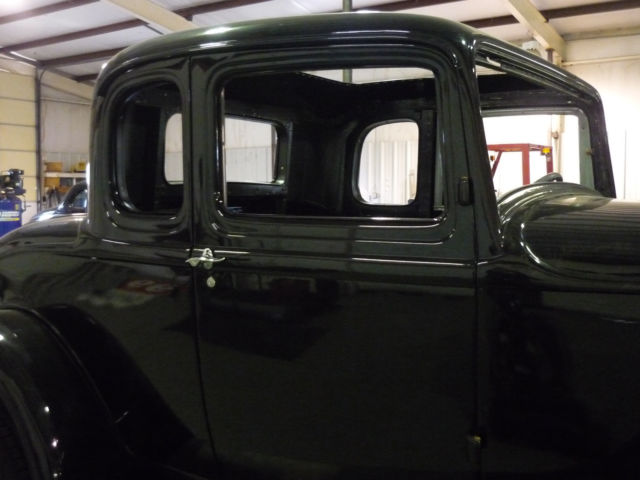 1932 Ford Coupe Five Window Original - photo 6